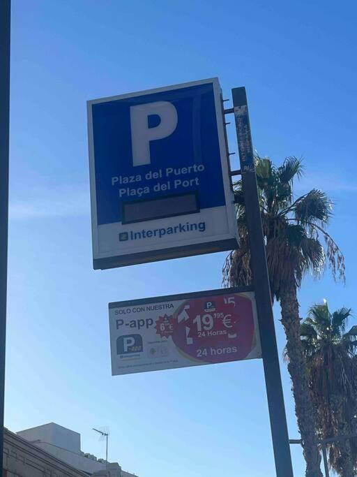 Charming & Spacious Apartment In Historic Centre & Short Walk To Beach Alicante Exterior foto